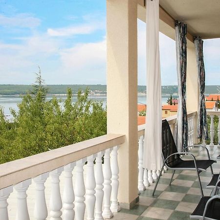 Apartments Mond Gornji Karin Luaran gambar