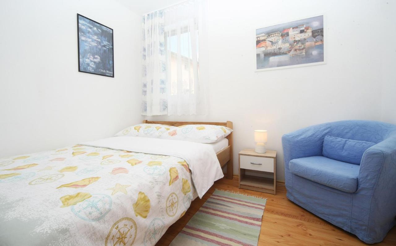 Apartments Mond Gornji Karin Luaran gambar