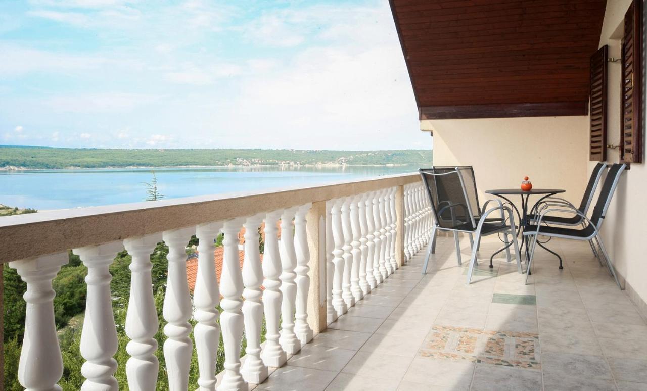 Apartments Mond Gornji Karin Luaran gambar