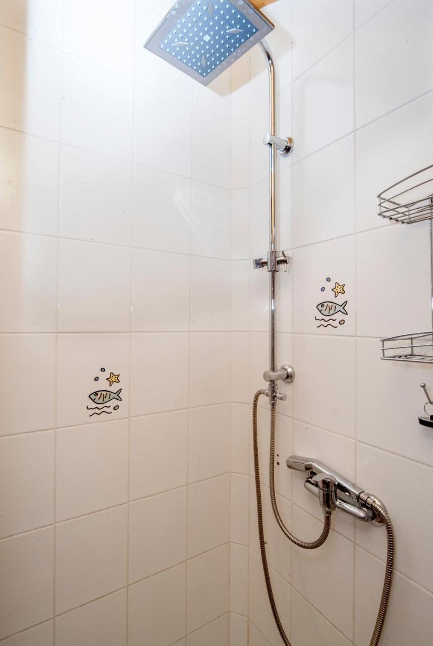 Apartments Mond Gornji Karin Luaran gambar