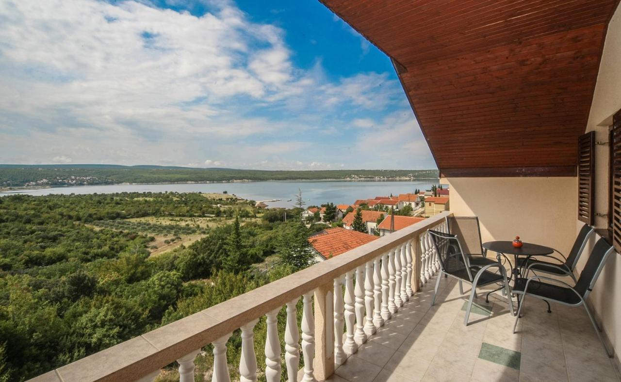 Apartments Mond Gornji Karin Luaran gambar